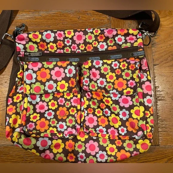 LESportSac Flower Power Satchel Crossbody/Shoulder Bag - Picture 3 of 8